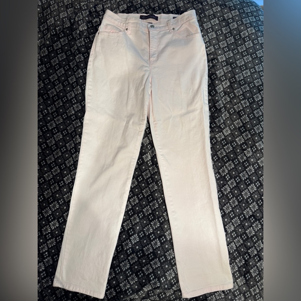 Gloria Vanderbilt Soft Pink Denim Jeans